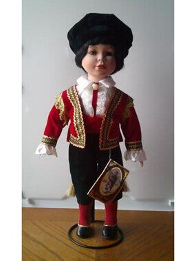 Geppeddo Dolls of the World 16" tall Spanish Miguel Porcelain Doll